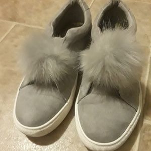 Steve Madden pom pom shoes